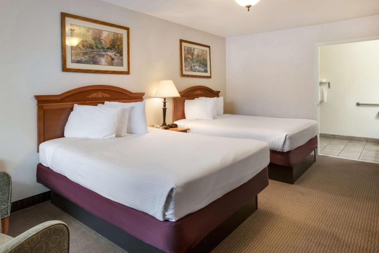 Surestay Hotel By Best Western Leesville Экстерьер фото